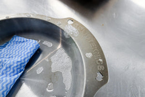 cleaning your Nöni stainless steel pan
