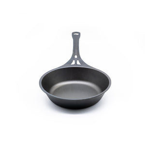 22cm Iron Sauteuse
